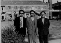 松江股票：哈尔滨市领导带头购买1966.png
