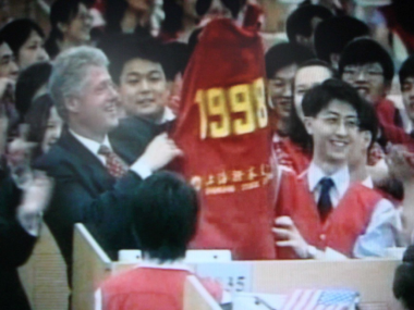 53.1998年平静的股市差点让人忘记931.png